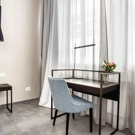 Appartement Elegante Monolocale Vicino Al Duomo Di Milaan